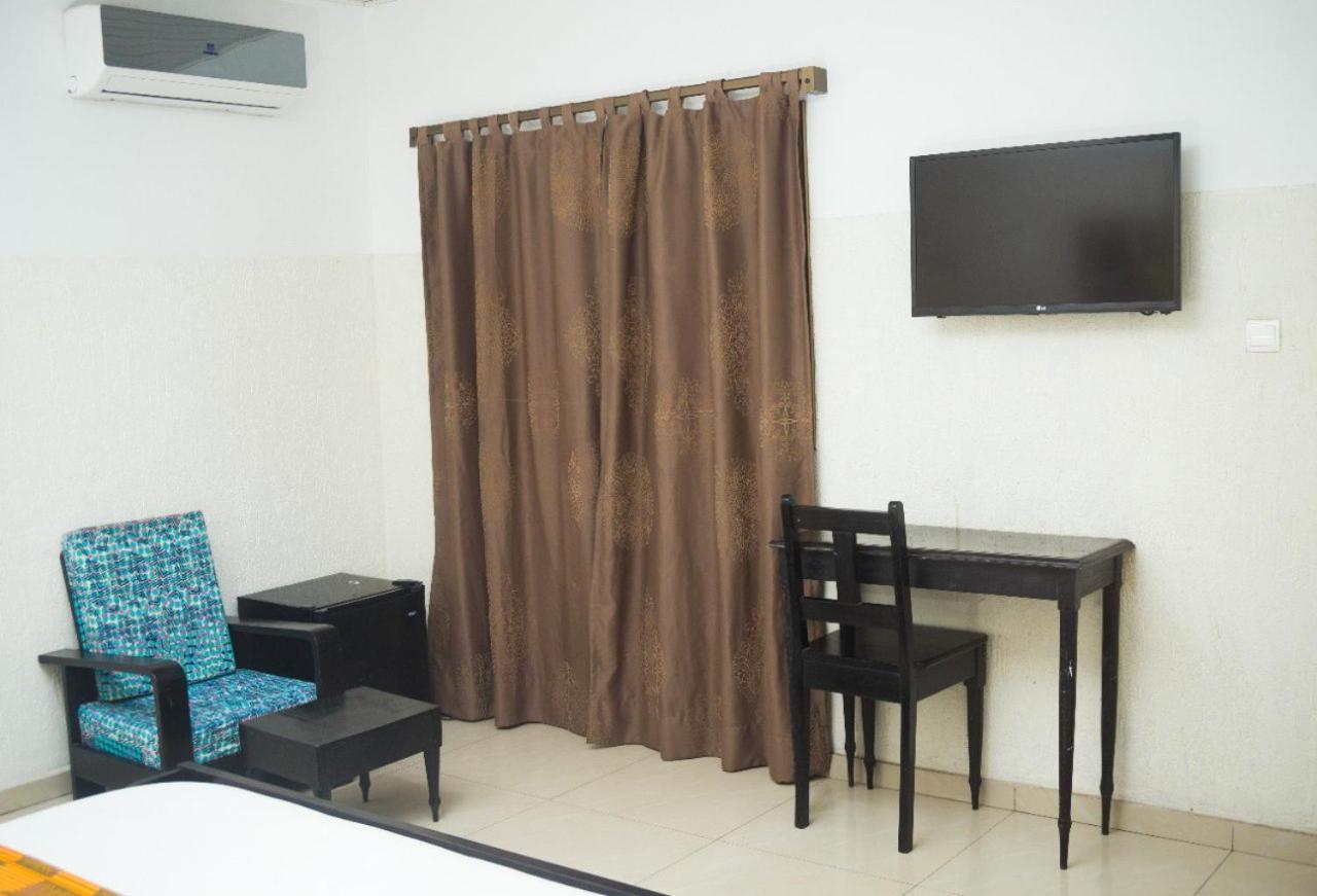 Hotel Seaside Lome Luaran gambar